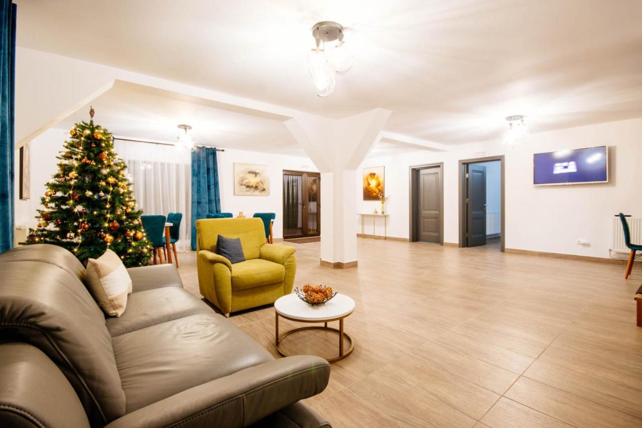 Villa Roua Bucovinei Sadova  Esterno foto